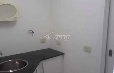 Imagem: O depósito possui 40m² de Área e está localizado em Botafogo