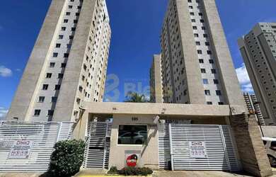 Imagem: O apartamento possui 3 Dormitórios, 1 Banheiro, 1 Vaga na garagem