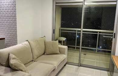 Imagem: O apartamento possui 1 Dormitório, 1 Banheiro, 1 Vaga na garagem