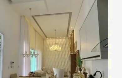 Imagem: A casa possui 3 Dormitórios, 3 Banheiros, 3 Vagas na garagem