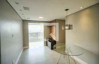 Imagem: O apartamento possui 1 Dormitório, 2 Banheiros, 1 Vaga na garagem