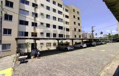 Imagem: O apartamento possui 3 Dormitórios, 2 Banheiros, 1 Vaga na