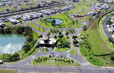 Imagem: O terreno à venda possui 409m² de Área e está localizado