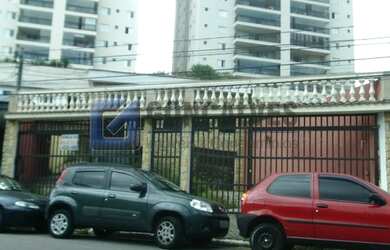 Imagem: A casa possui 2 Banheiros, 5 Vagas na garagem, 430m² de Área