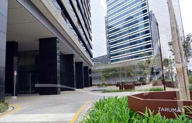 Imagem: O depósito possui 4 Vagas na garagem, 84m² de Área, Imóvel