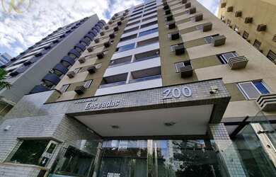 Imagem: O apartamento possui 3 Dormitórios, 2 Banheiros, 2 Vagas na