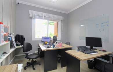 Imagem 6: Casa em Jardim Lindóia. Piscina, 263m² de Área, 2 Vagas na garageme3...