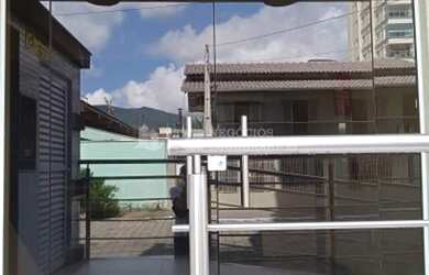 Imagem: O depósito está localizado em Itapema, SC para alugar por