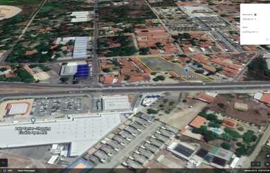 Imagem: O terreno possui 5.330m² de Área e está localizado em Eusébio