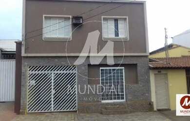 Imagem: O depósito possui 1 Vaga na garagem, 140m² de Área e está