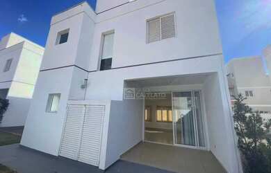 Imagem: A casa em condomínio possui 3 Dormitórios, 4 Banheiros e 115m²