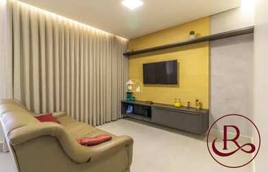 Imagem: A casa em condomínio possui 4 Dormitórios, 4 Banheiros, 2