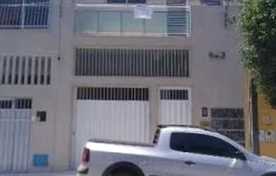 Imagem: O apartamento possui 2 Dormitórios, 1 Banheiro e está localizado