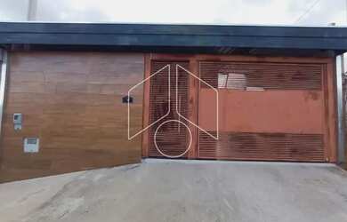 Imagem: A casa possui 2 Dormitórios, 1 Banheiro, 2 Vagas na garagem