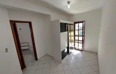 Imagem 5: Casa em Condomínio para Venda em Praia Grande, Guilhermina, 2 dormitórios, 1 banheiro