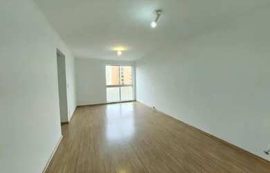 Imagem: O apartamento possui 1 Dormitório, 1 Banheiro, 1 Vaga na garagem