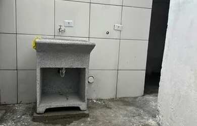 Imagem 5: Casa para Venda em Jandira, Jardim Gabriela I, 3 dormitórios, 2 banheiros, 1 vaga