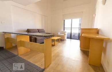 Imagem: O apartamento possui 1 Dormitório, 2 Banheiros, 1 Vaga na garagem