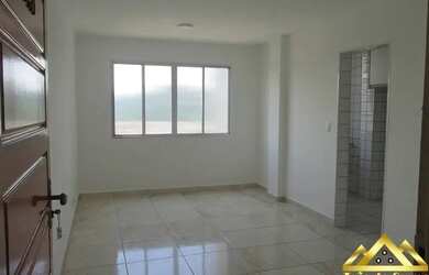 Imagem: O apartamento possui 1 Dormitório, 1 Banheiro, 1 Vaga na garagem