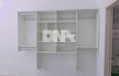 Imagem: O apartamento possui 3 Dormitórios, 1 Banheiro, 120m² de Área