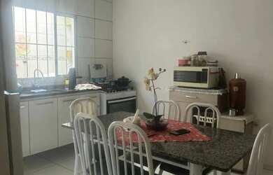 Imagem 3: SOBRADO 3 DORMITÓRIOS. 102m² de Área, 2 Vagas na garageme3 Dormitórios