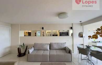 Imagem: O apartamento possui 1 Dormitório, 1 Banheiro, 1 Vaga na garagem