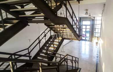 Imagem 4: Prédio - / Comercial / Centro