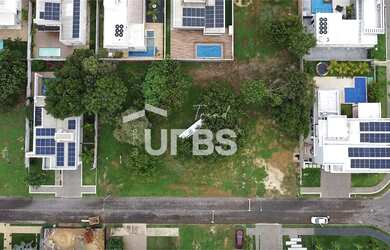 Imagem: O terreno possui 600m² de Área e está localizado em Loteamento