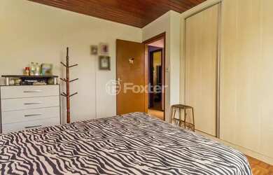 Imagem 15: Imóvel para venda possui 305 metros quadrados com 4 quartos em Tristeza...