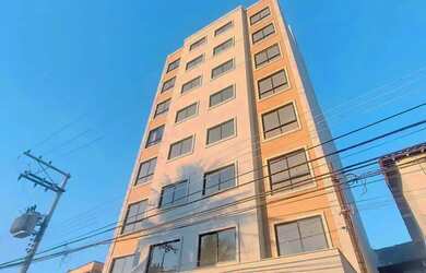 Imagem: O apartamento possui 1 Dormitório, 1 Banheiro, 1 Vaga na garagem