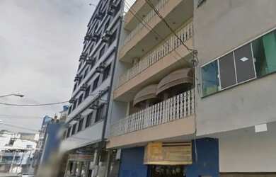 Imagem: O apartamento possui 3 Dormitórios, 2 Banheiros, 200m² de