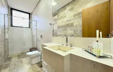 Imagem 16: Sobrado com 4 suítes mobiliado a venda condomínio Portal do Sol Green...