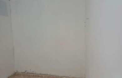 Imagem: A casa possui 1 Dormitório, 1 Banheiro, 65m² de Área e está