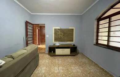 Imagem: Casa Padrão para locação e venda no Bairro Ipiranga, em Ribeirão