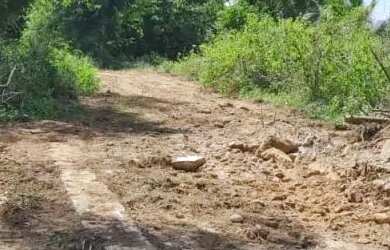 Imagem: O terreno possui 8870m² de Área e está localizado em Buraquinho