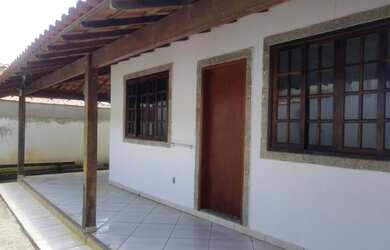 Imagem: A casa possui 1 Dormitório e está localizado em Centro, Maricá