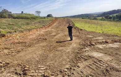 Imagem: O terreno possui 600m² de Área e está localizado em Centro