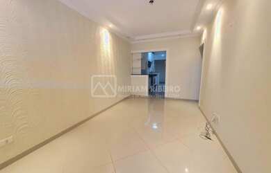 Imagem: A casa em condomínio possui 2 Dormitórios, 1 Banheiro, 2 Vagas