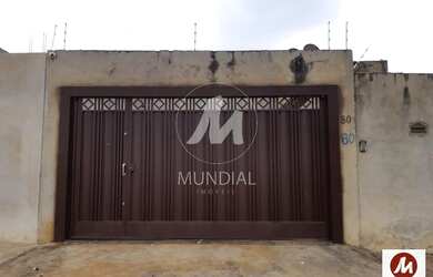 Imagem: A casa possui 3 Dormitórios, 3 Banheiros, 4 Vagas na garagem