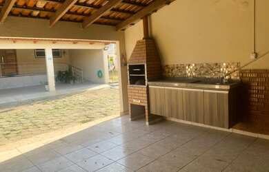 Imagem 7: A casa em condomínio está localizado no bairro Jardim Novo Mundo próximo...