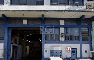 Imagem: O depósito possui 1250m² de Área e está localizado em Navegantes