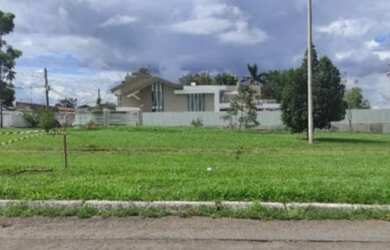 Imagem: O terreno possui 140m² de Área e está localizado em Guara