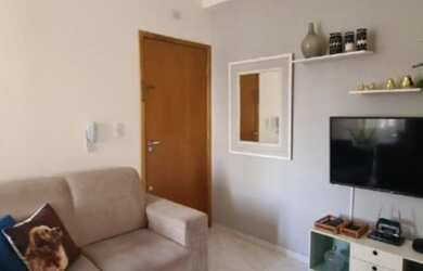 Imagem: O apartamento possui 2 Dormitórios, 1 Banheiro, 2 Vagas na