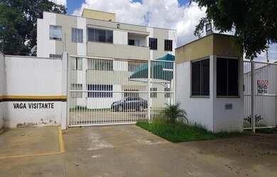 Imagem: O apartamento possui 3 Dormitórios, 1 Banheiro, 1 Vaga na garagem