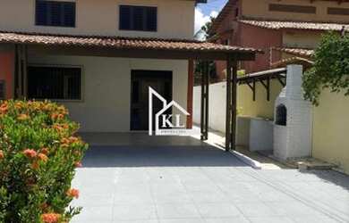 Imagem: A casa possui 5 Dormitórios, 4 Banheiros, 4 Vagas na garagem