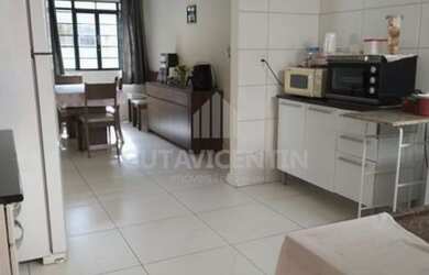 Imagem: A casa possui 3 Dormitórios, 3 Banheiros, 4 Vagas na garagem