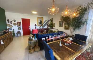 Imagem: O apartamento possui 4 Dormitórios, 5 Banheiros, 3 Vagas na