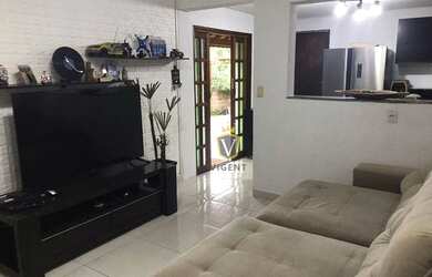 Imagem: A casa possui 5 Dormitórios, 5 Banheiros, 5 Vagas na garagem