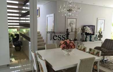 Imagem 13: VENDA - Casa em Condomínio - com 04 dormitórios, sendo 1 suíte e closet,...