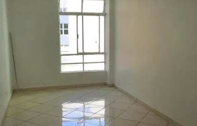 Imagem: O apartamento possui 1 Dormitório, 1 Banheiro, 30m² de Área